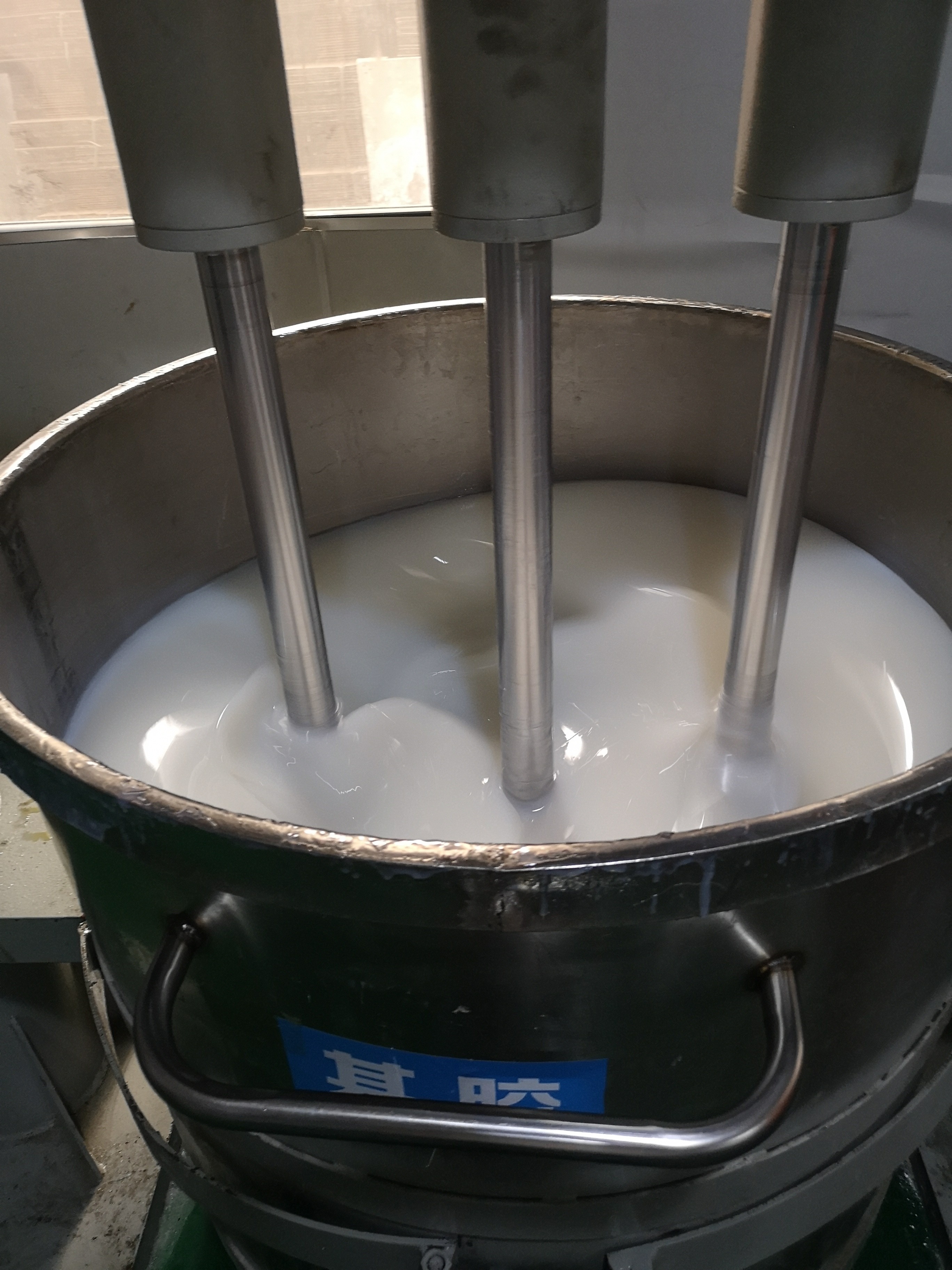 液體硅膠跟固化劑沒(méi)有攪拌均勻會(huì)有什么情況 ？